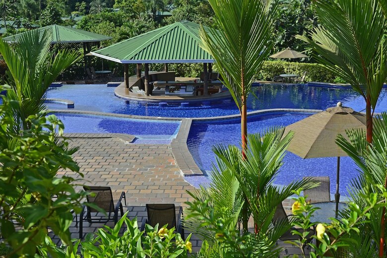 Arenal Manoa & Hot Springs Resort
