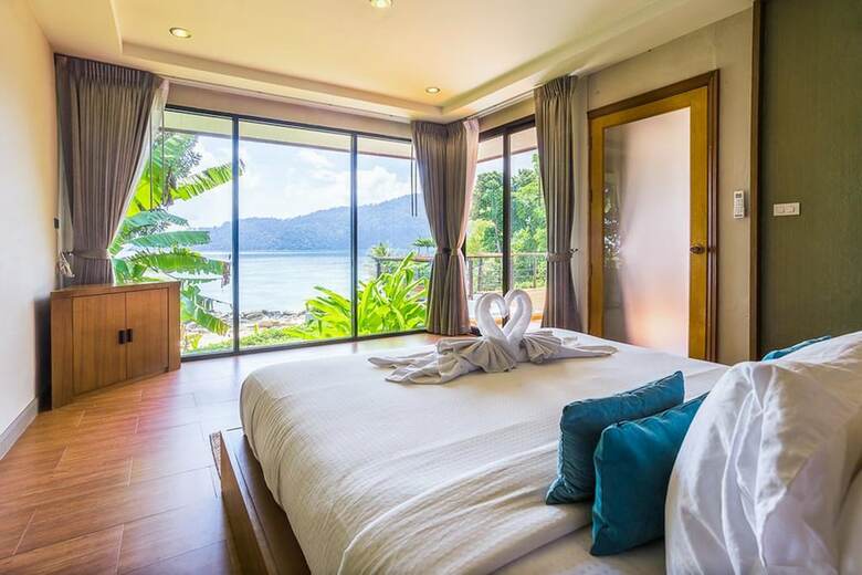 Hotel Asara Private Beach Resort