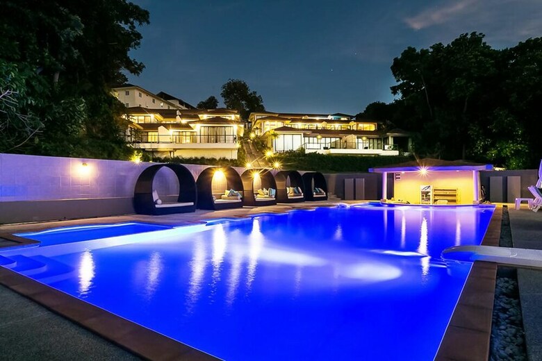 Hotel Asara Private Beach Resort
