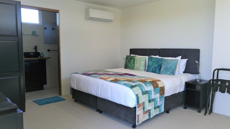 Bed & Breakfast Malting Lagoon Guest House And Brewery