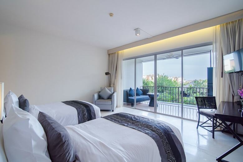 Hotel The Palayana Hua Hin