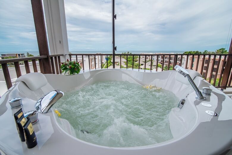 Hotel The Palayana Hua Hin