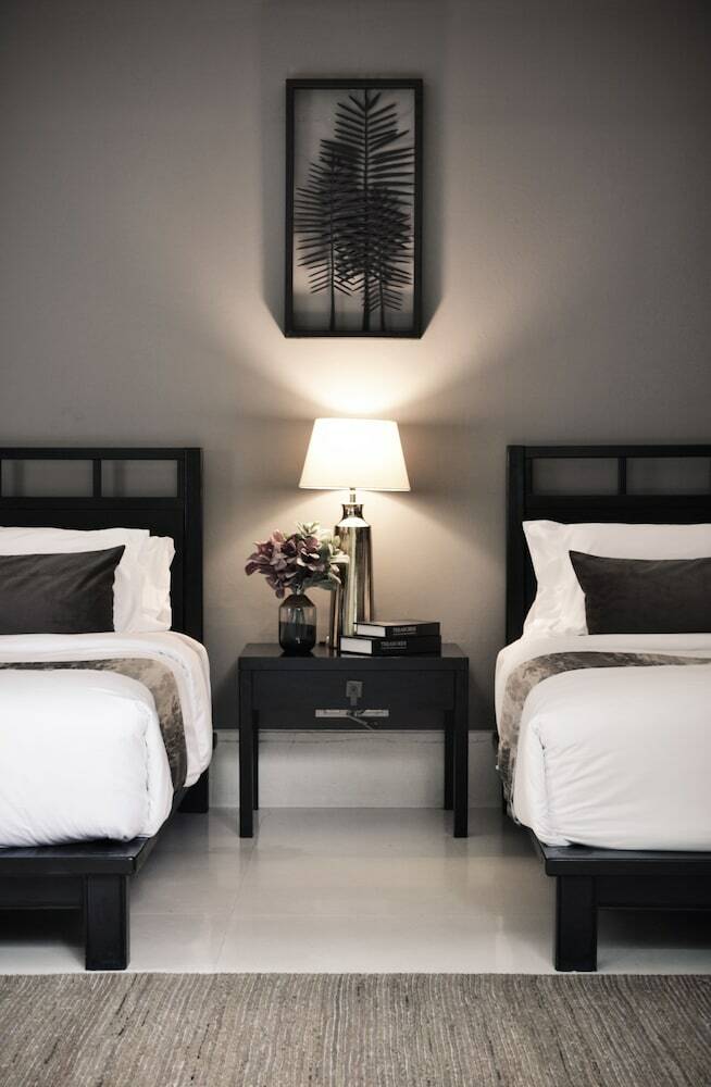 Hotel The Palayana Hua Hin