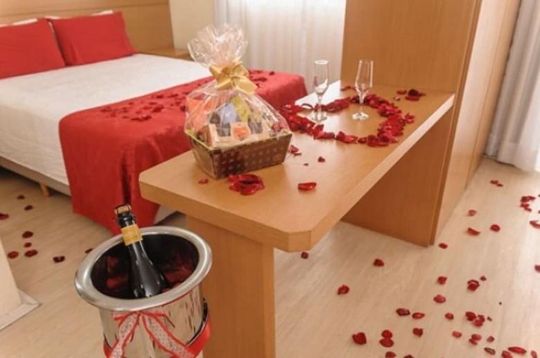 Hotel The Premium