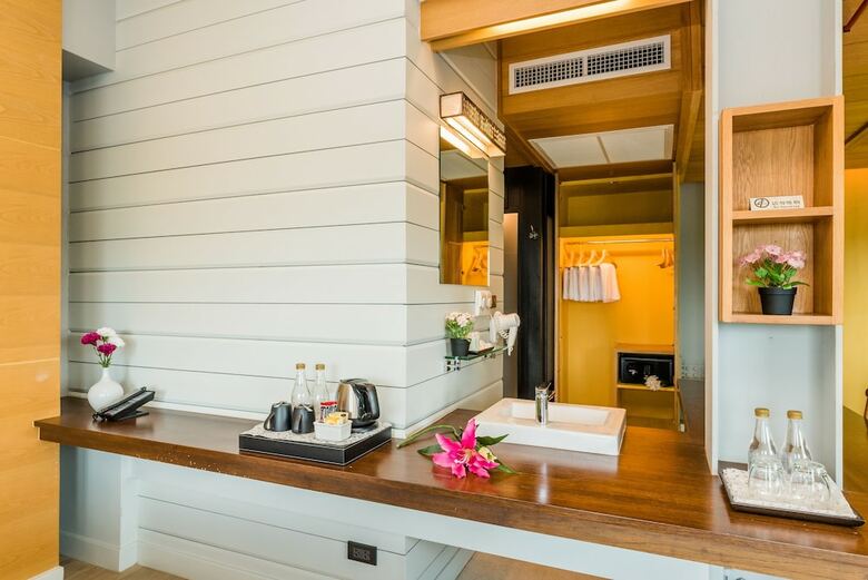 Hotel Dang Derm In The Park Khaosan