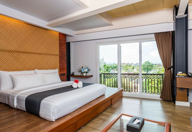 Hotel Dang Derm In The Park Khaosan