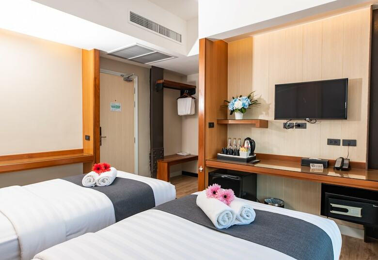 Hotel Dang Derm In The Park Khaosan