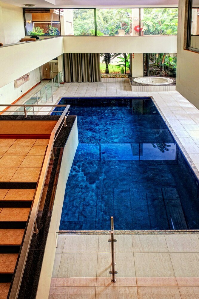 Hotel The Links Corporate Guest House