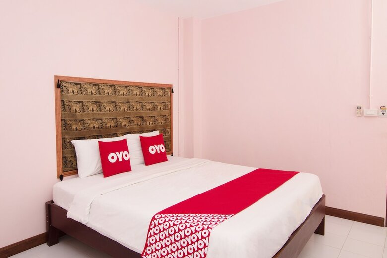 Hotel Oyo Baan Taklom Chomtalay