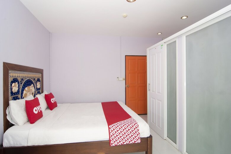 Hotel Oyo Baan Taklom Chomtalay