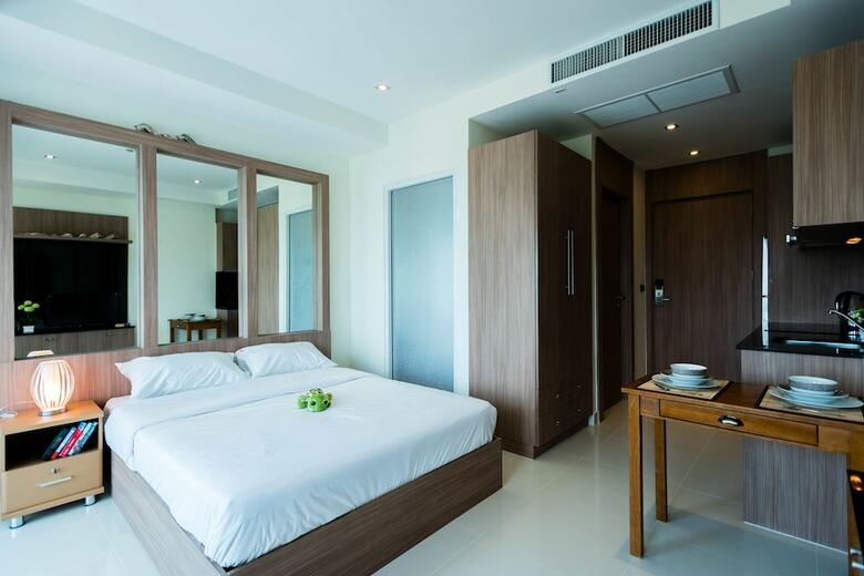 Nam Talay Condo By Grandisvillas