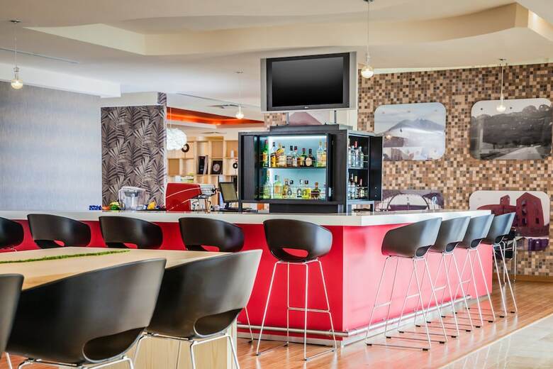 Hotel Fiesta Inn Monterrey Fundidora