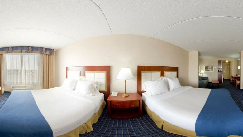 Hotel Holiday Inn Express & Suites Belleville