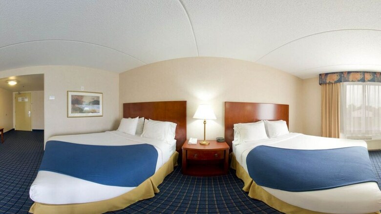 Hotel Holiday Inn Express & Suites Belleville