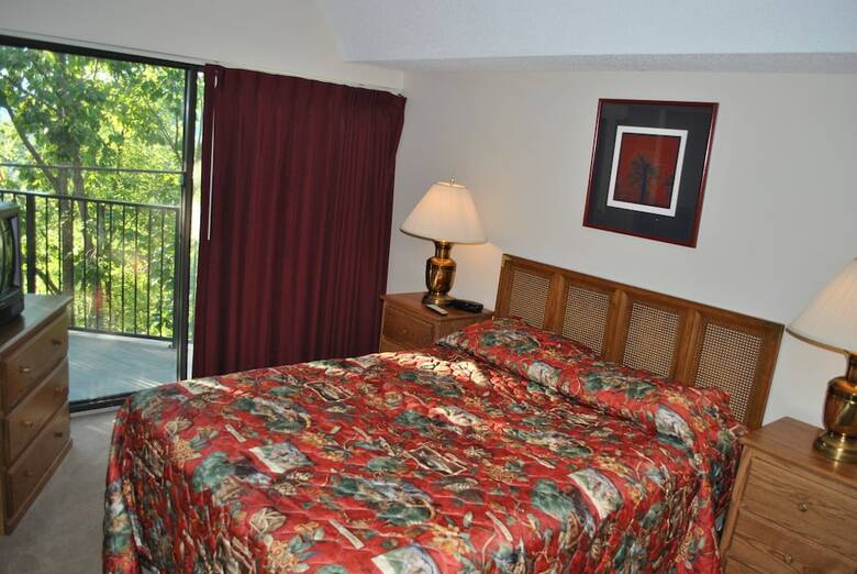 Hotel Laurel Point Resort By Capital Vacations