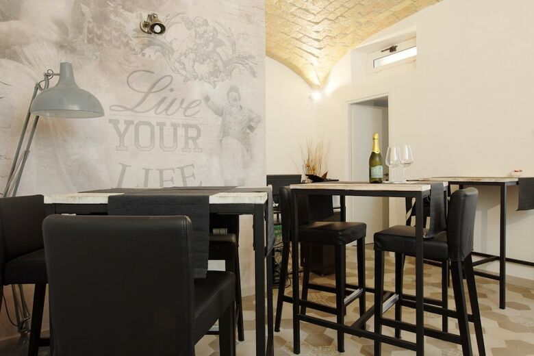 Suite Maggiore