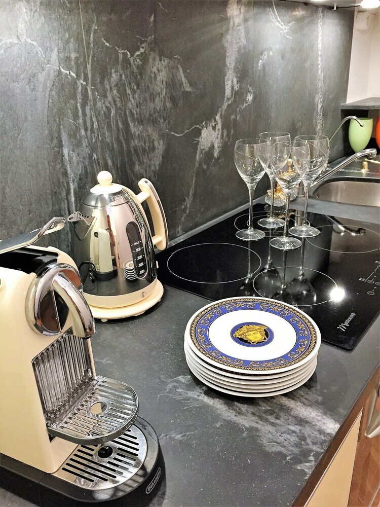 Aparthotel Luxury Apartments Mondrian Market Square