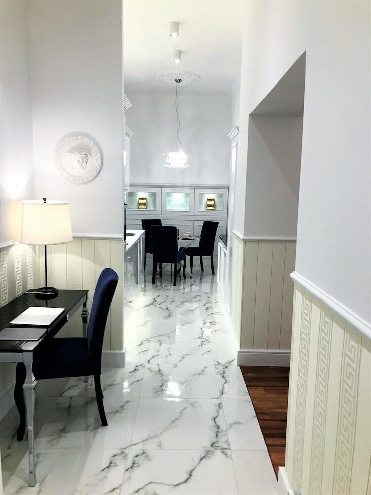 Aparthotel Luxury Apartments Mondrian Market Square