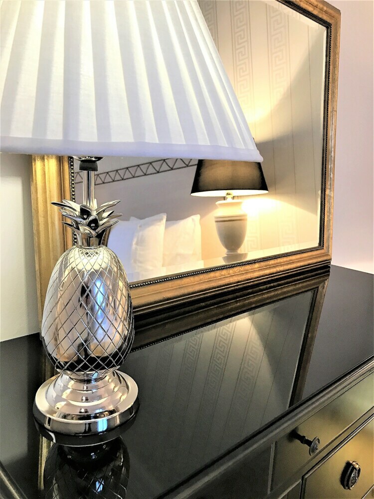 Aparthotel Luxury Apartments Mondrian Market Square