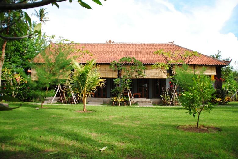 Hotel Tiara Homestay Pemuteran