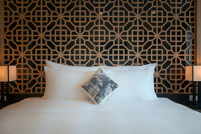 C Central Hotel
