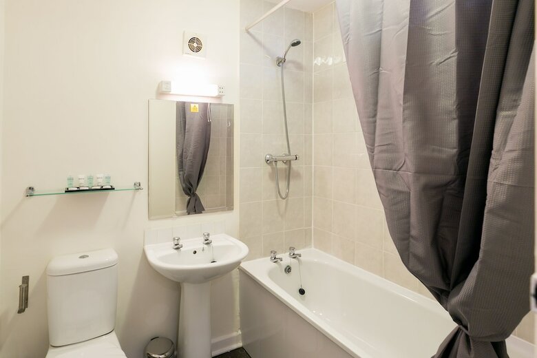 Celtic International Hotel Cardiff Airport