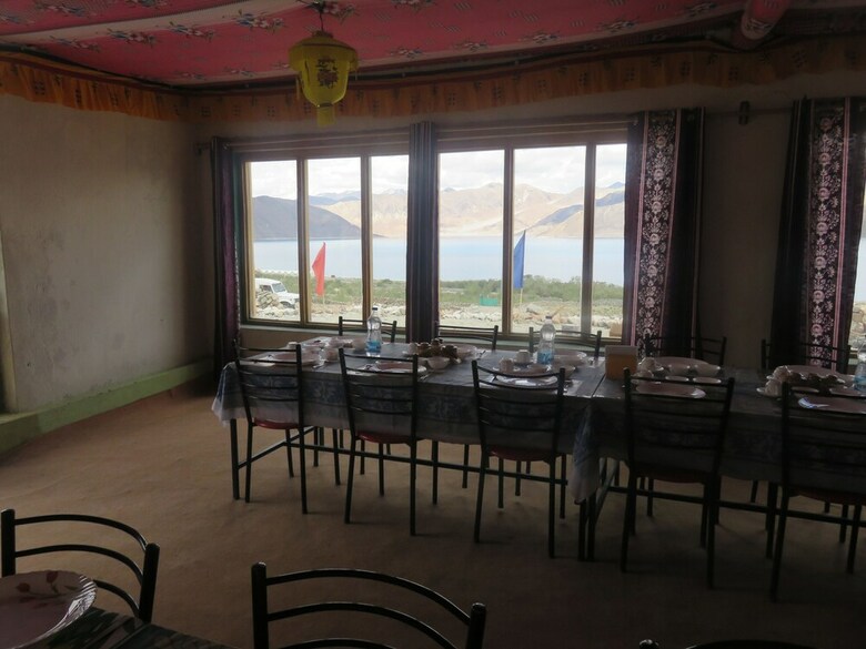 Tih Camp Blue Waters - Pangong