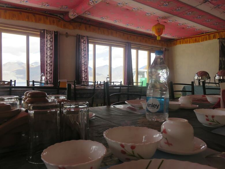 Tih Camp Blue Waters - Pangong