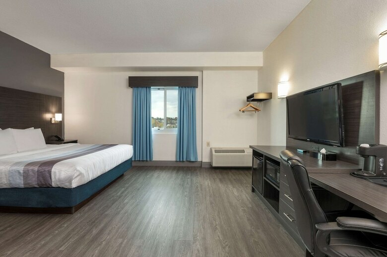 Motel 6 - Niagara Falls, Ontario