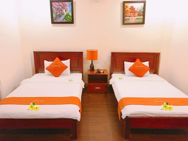 Golden Star Hotel