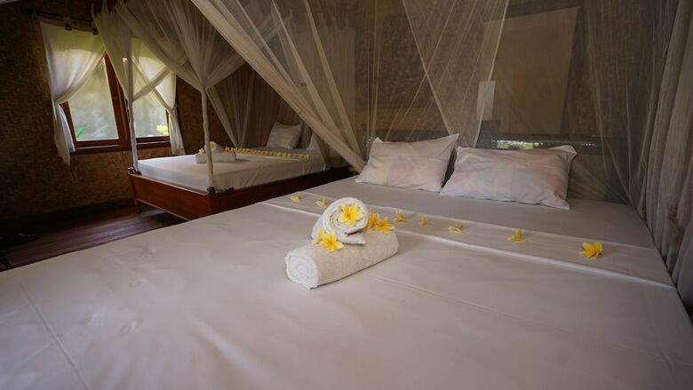 Bed & Breakfast Merta Sari Balangan Bungalows