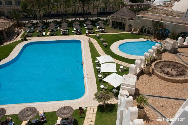 Apartamento Hotel Lella Baya Thalasso