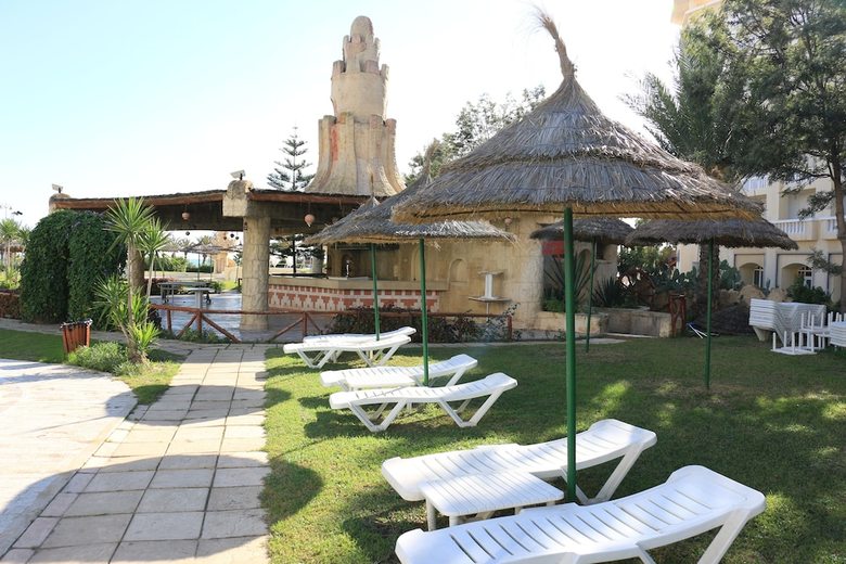 Apartamento Hotel Lella Baya Thalasso