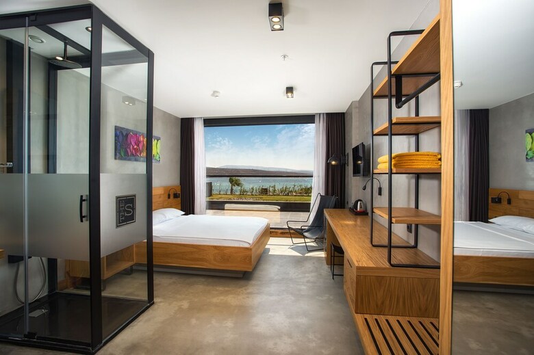 The S, Ascend Hotel Collection