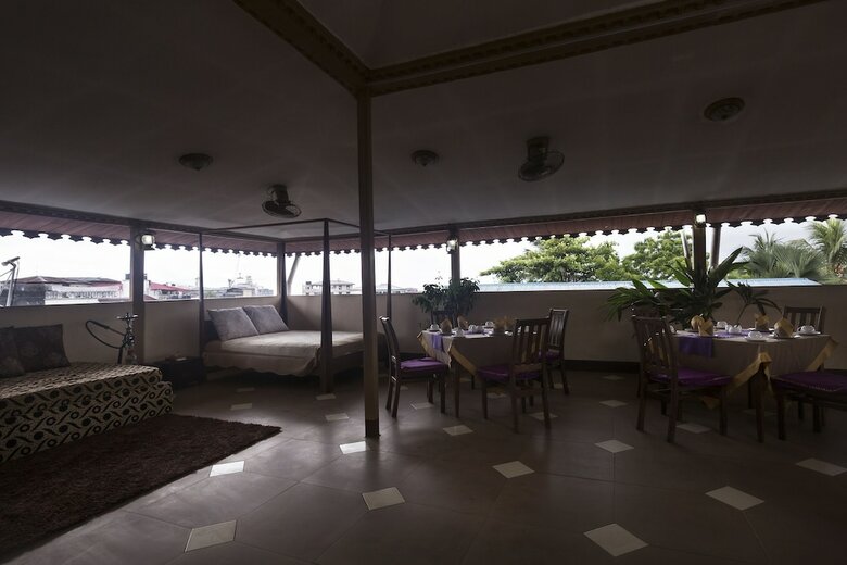 The Island Town Hotel - Adults Only