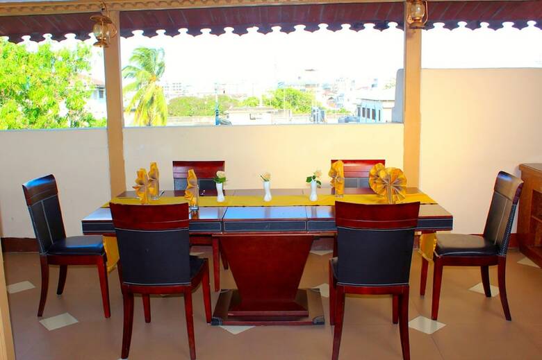 The Island Town Hotel - Adults Only