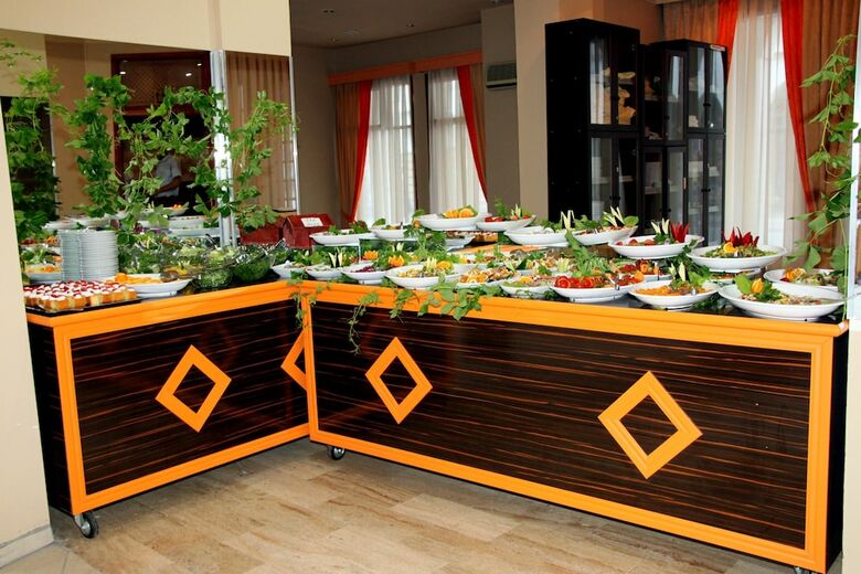 Idyros Hotel