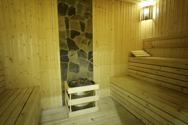 Hotel And Spa Crystal