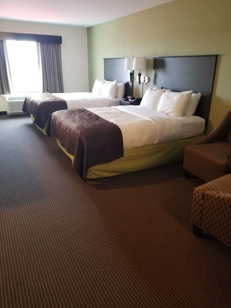 Hotel Americinn By Wyndham Dewitt