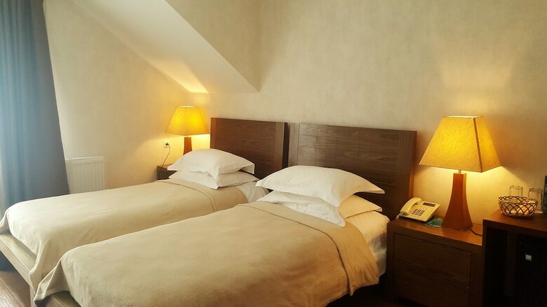 Hotel Crystal