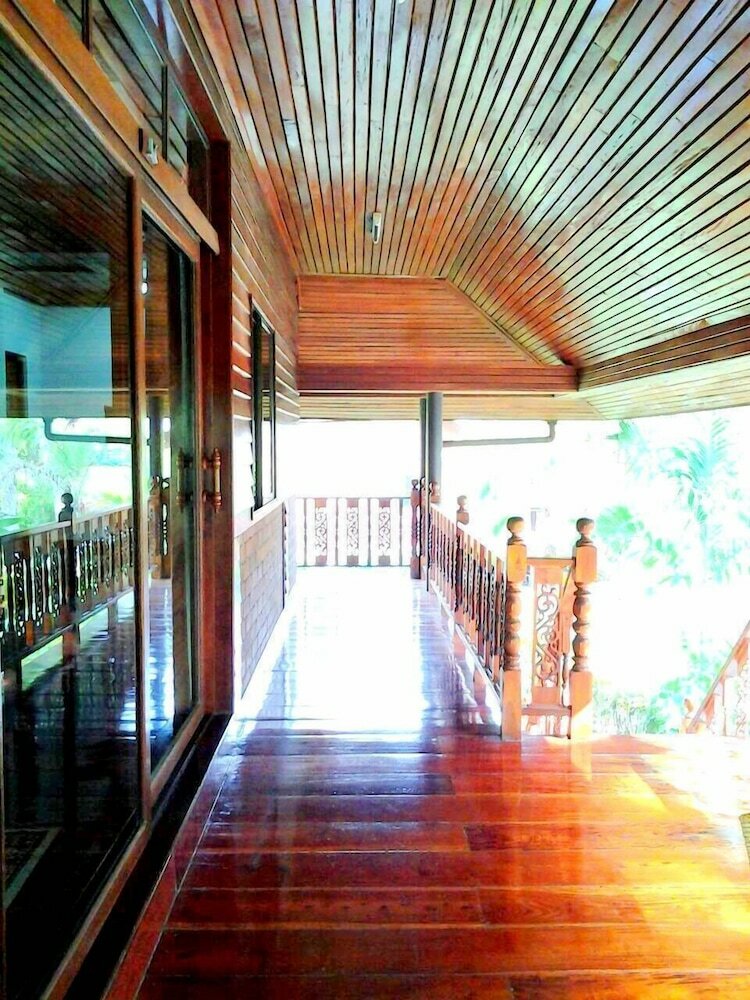 Hotel Siam Tara Resort