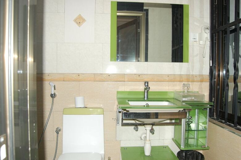 Nemax Royal Hotel