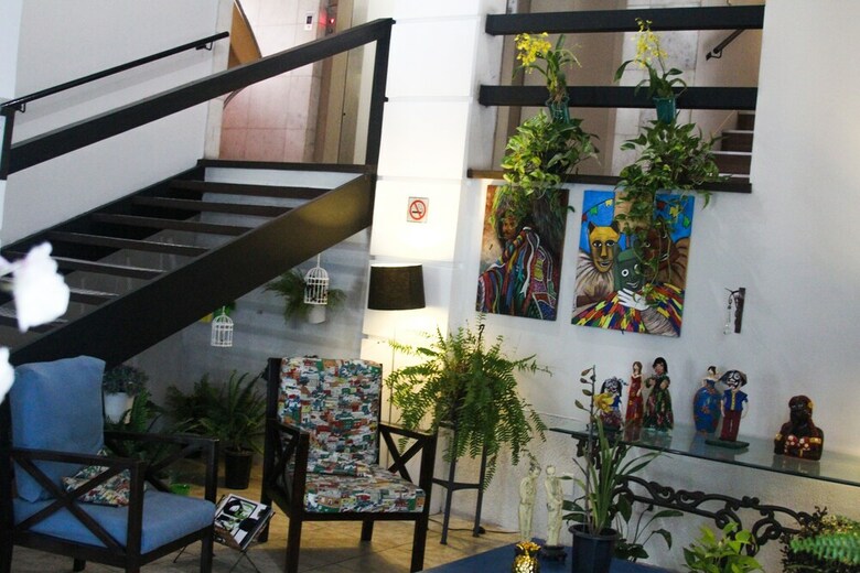 Exclusive Inn Hotel