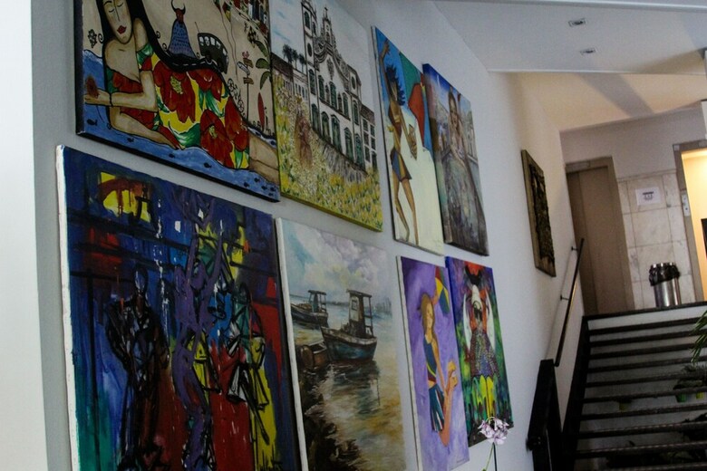 Exclusive Inn Hotel