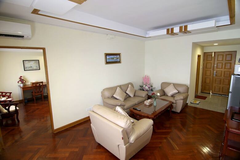 Shwe Htee Hotel