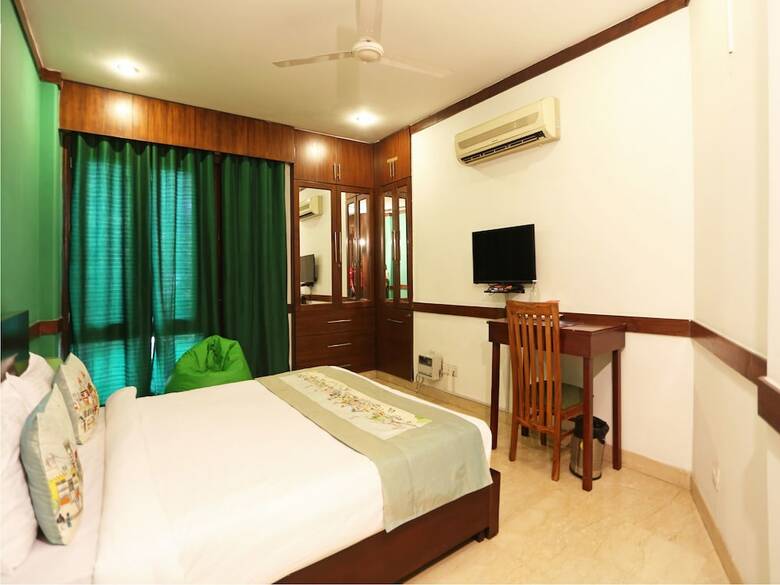 Hotel Oyo Flagship 5265 Hauz Khas Metro