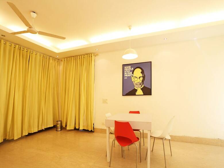 Hotel Oyo Flagship 5265 Hauz Khas Metro
