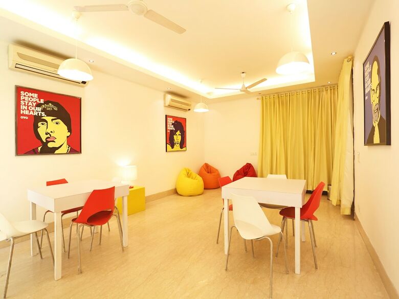Hotel Oyo Flagship 5265 Hauz Khas Metro