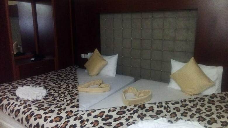 Hotreef Hotel