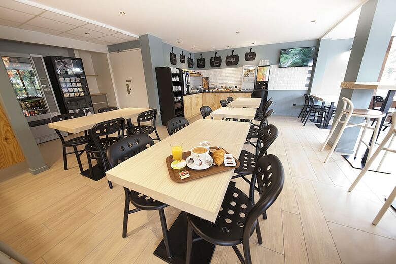 Brit Hotel Essentiel Arverne Clermont Sud